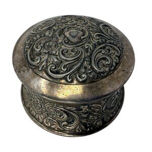 Antique Meriden B Co Silverplate Round Trinket Box Fabric‎ Lined Ornate Repousse